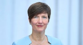 Sabine Richter, theologische Vorständin, Stiftung kreuznacher diakonie