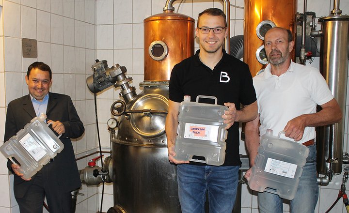 Kreuznacher Diakonie erhält 200 Liter hochprozentigen Alkohol zur Herstellung von Desinfektionsmittel.