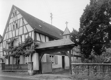 Stammhaus Kinder-, Jugend- und Familienhilfe Niederwörresbach - Schwarz-weiß Bild