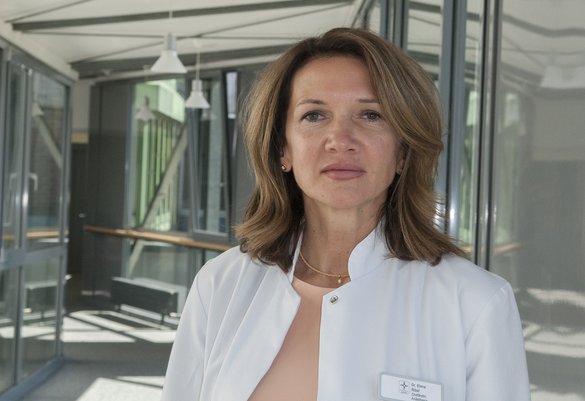 Dr. Elena Ribel ist Chefärztin der Anästhesie und Intensivmedizin an der Hunsrück Klinik Simmern