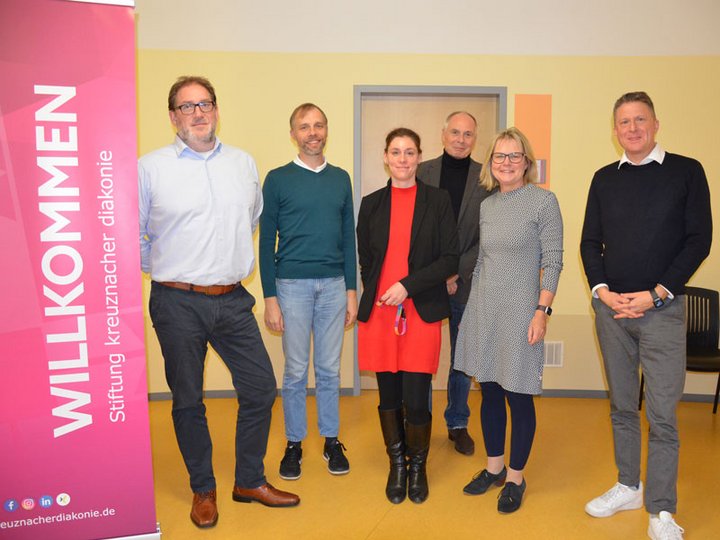 Besuch der Beigeordneten Almut Schultheiß-Lehn in der Stiftung kreuznacher diakonie - Geschäftsbereichsleitungen und Vorstand